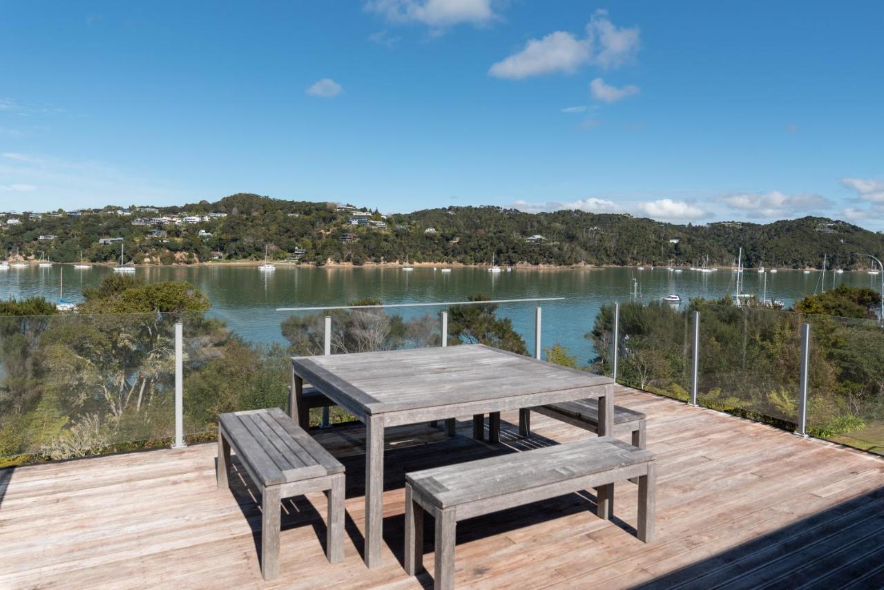 The Tide Watcher - Okiato Holiday Home Opua Buitenkant foto